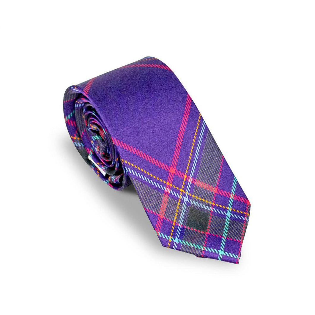 Silk tartan tie